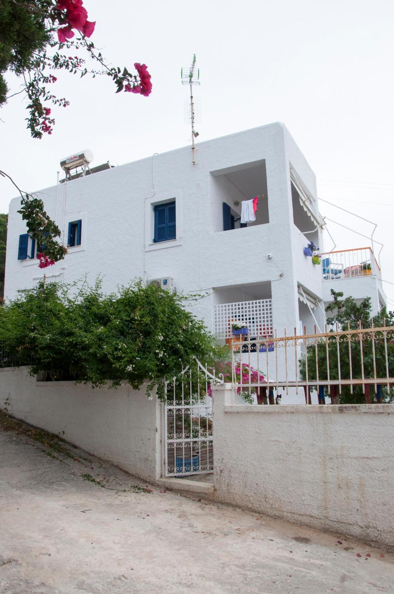 Tatsis Apartments Maszúri Kültér fotó