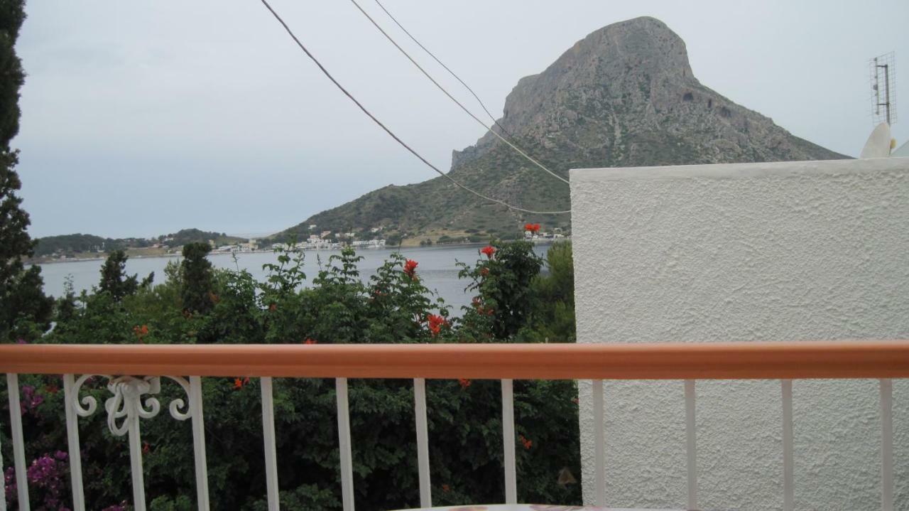 Tatsis Apartments Maszúri Kültér fotó